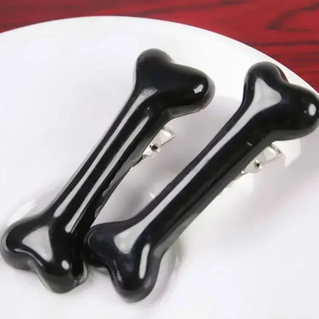 Fashion 2pcs Women Hair Clips Personality Cute Punk Style White Black Dog Bone Design Hairpin Head wear Styling Tool Luxury dog