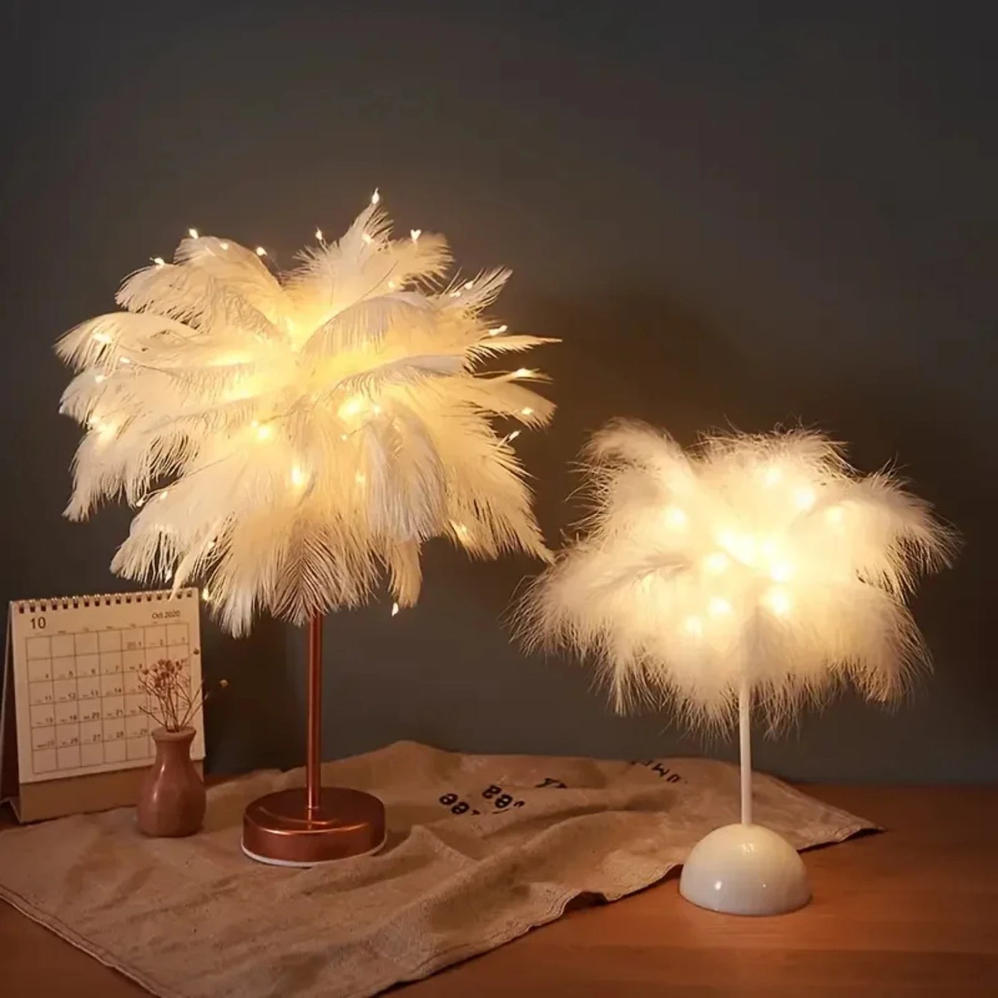 LED Table Lamp Bedroom Decorative Light Romantic Birthday Light Feather Lamps Dining Table Night Lights (Without Battery)