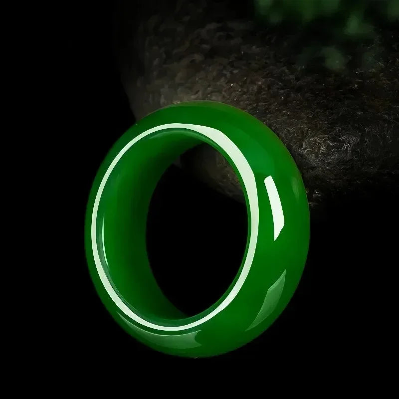 Natural Green Jade Stone Ring Chinese Hand-Carved Charm Jadeite Jewelry Fashion Accessories Amulet for Men Women Lucky Gifts