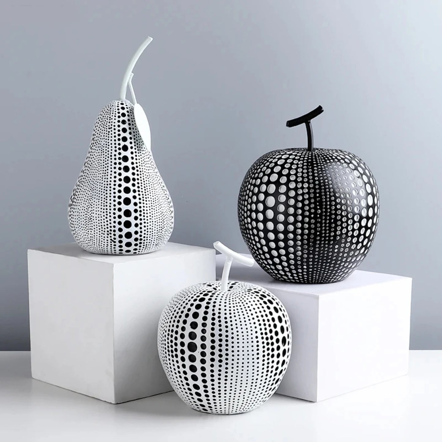 Fruit Abstract Statue Ornaments Simple Room Decor White Black  Pear Resin Figurine Desk Adornment Home Decoration Modern