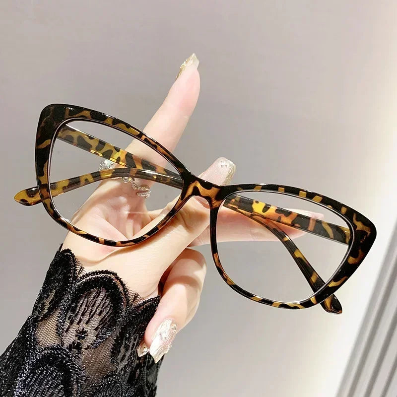 Cat eye presbyopia Glasses for Women Men Ultra-light far Sight Eyewear Fashion Prescription reading Eyeglasses Diopter 0 To +4.0