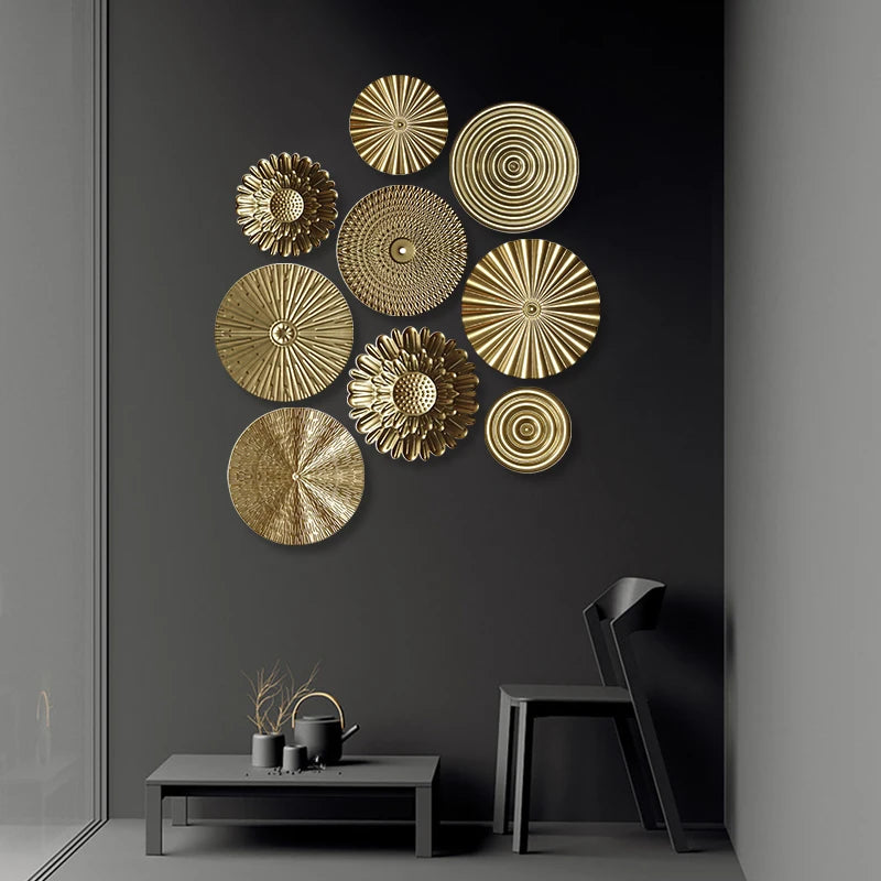 1PC Nordic Light Luxury Round Wall Hanging Decor Golden Iron Irregular Disc Metal Pendants Retro Metal Wall Decoration