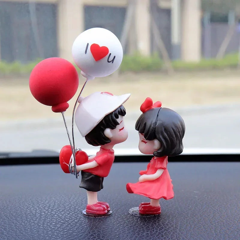 Romantic Cute Couple Small Ornaments Car Interior Home Decor Office Small Ornaments Valentines Day Gifts Figurines Miniatures