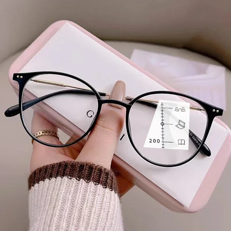 Luxury Near and Far Multifocal Glasses Unisex Anti-blue Light Reading Glasses Diopters Women Men Ultralight Hyperopia 0 To +4.0