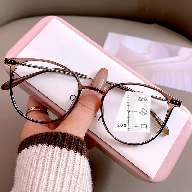 Luxury Near and Far Multifocal Glasses Unisex Anti-blue Light Reading Glasses Diopters Women Men Ultralight Hyperopia 0 To +4.0